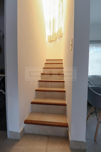 Imagen 7 de 20 de Duplex 4 Ambientes Venta - Florida Oeste