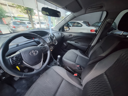 Toyota Etios 1.5 Xls