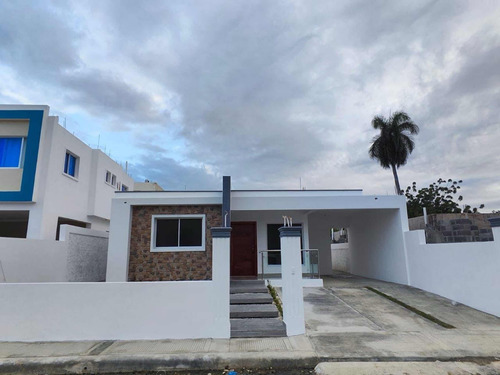 Casas En Residencial Edén