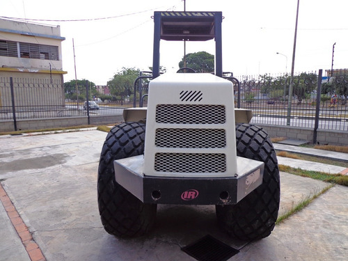 Imagen 5 de 10 de Maquina Para Asfalto Vibrocompactadora Ingersoll Rand Sd100