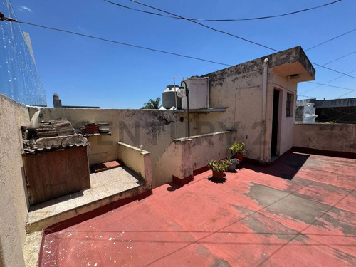 Venta - Ph Tipo Casa - 2 Ambientes - Terraza Propia - Remedios De Escalada, Lanus