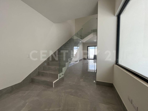 Casa En Venta En Bosques De Las Misiones