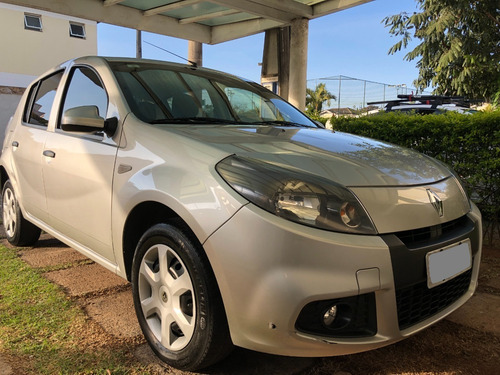 Imagem 2 de 13 de Renault - Sandero 1.6 Expression 8v Flex 4p Manual