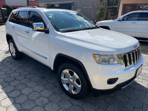 Imagen 7 de 12 de Grand Cherokee Limited V6 2013 Aut Clima Piel Qc Bolsas Rins