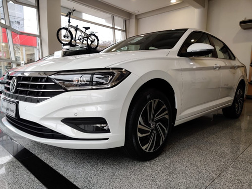 Volkswagen Vento Highline Dsg Entrega Inmediata - Ultimo