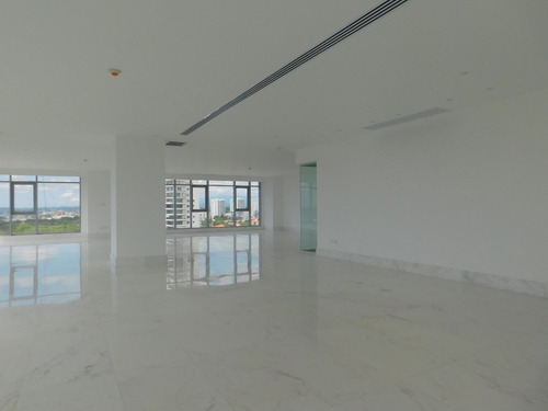 Apartamento En Venta En Los Cacicazgos Frente Al Parque Mirador Sur, La Zona Más Exclusiva De Santo Domingo, Republica Dominicana. Av.anacaona.