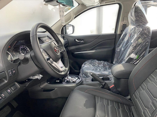 Nissan Frontier 2.3 16V TURBO DIESEL PRO4X CD 4X4 AUTOMÁTICO