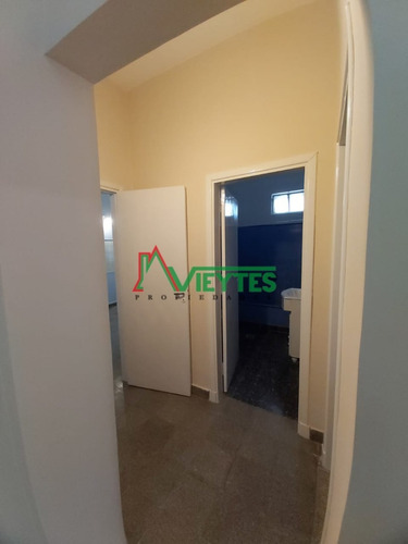 Imagen 16 de 26 de Ph Interno 3 Ambientes Sobre Larroque Al 1500 Banfield