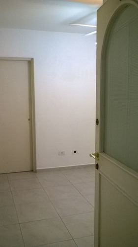 Imagem 3 de 14 de Alugo Ou Vendo Sala Comercial 18m² - Alphaville