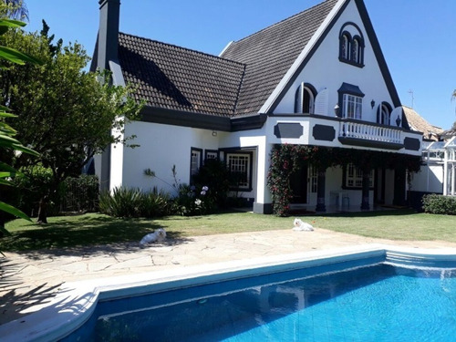 Imagem 2 de 30 de Casa Para Alugar No Condomínio Lago Azul, Em Araçoiaba -sp - 5054 - 69732596