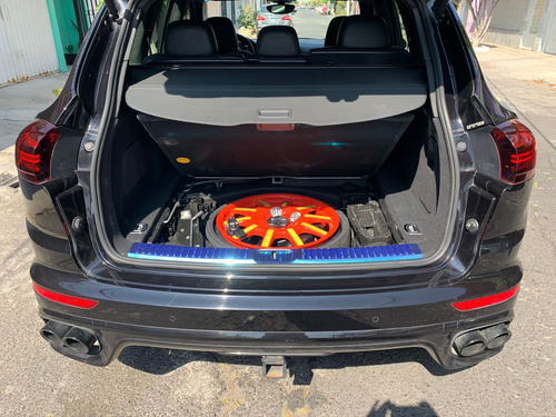 Porsche Cayenne 3.7 Gts At