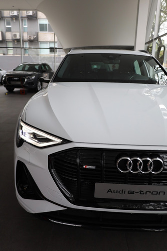 Audi E Tron 