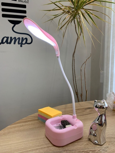 Luminária De Mesa Articulável Led Recarregável Com Suporte Cor da estrutura Rosa