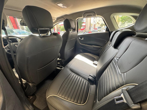 Renault Captur Captur Intense 2.0 16v (Aut)