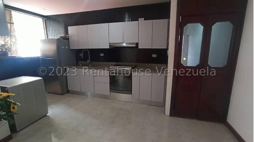 Amplio Apartamento En Los Palos Grandes Sp 24-7984