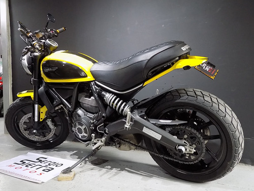 Ducati Scrambler Icon Amarilla 2015