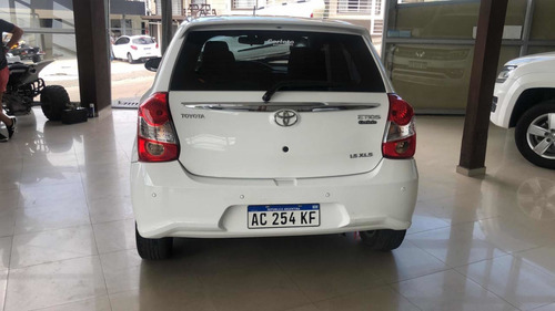 Toyota Etios Xls