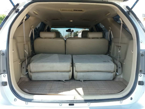 Imagen 11 de 14 de Toyota Fortuner 4x4