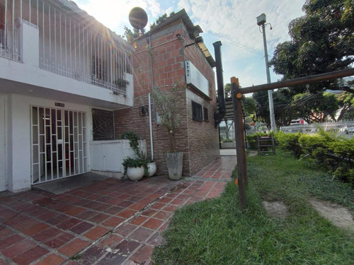 Imagen 6 de 17 de Casa-local En Arriendo En Cali El Lido. Cod 100862