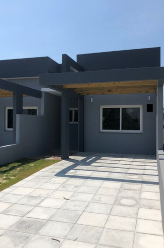 Imagem 2 de 29 de Casa À Venda Em Xangri-lá - Ca01289 - 68778881