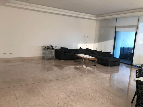 Imagen 5 de 14 de Venta De Apartamento En Ph Deluxe Residences 19-4602