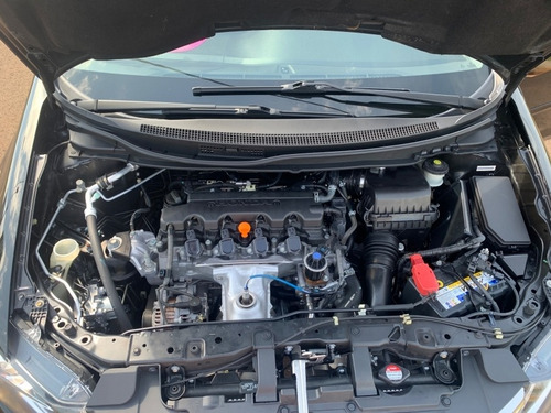 Imagem 12 de 12 de Honda Civic Lxl 1.8 Automatico