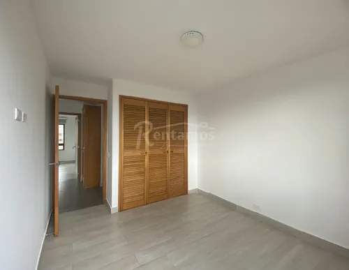 Apartamento En Arriendo En Los Balsos. Cod A776132