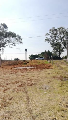 Imagen 2 de 6 de En Venta Amplio Terreno En Col. Los Cerritos En Atlatlahucan Morelos Sobre Carretera