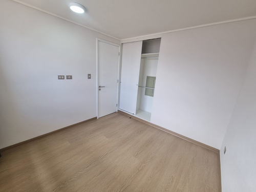 Se Arrienda Departamento 1 D+1b+1est+1 Bod A 560.000 Clp Con