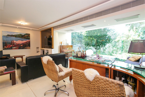 Imagem 9 de 30 de Casa Térrea, Terreno Plano E Regular - Reo657555