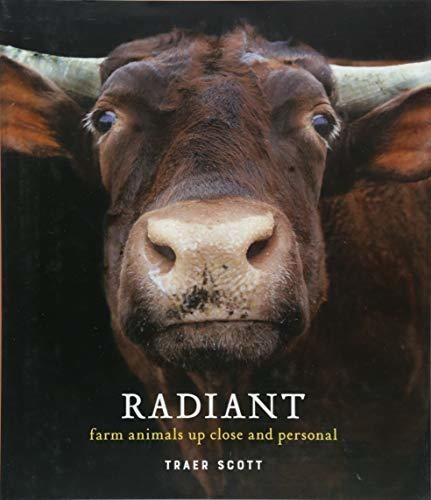 Book : Radiant Farm Animals Up Close And Personal (farm...
