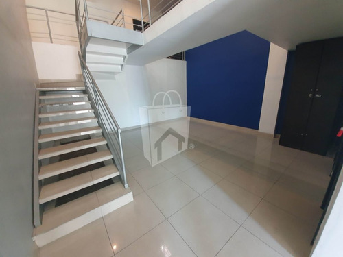 Imagen 8 de 27 de Oficina En Venta De 561.87 M² En Céntrica Ubicación En Col.