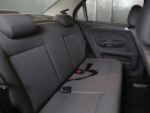 Volkswagen Voyage 1.0 Mi 8v Flex 4p Manual