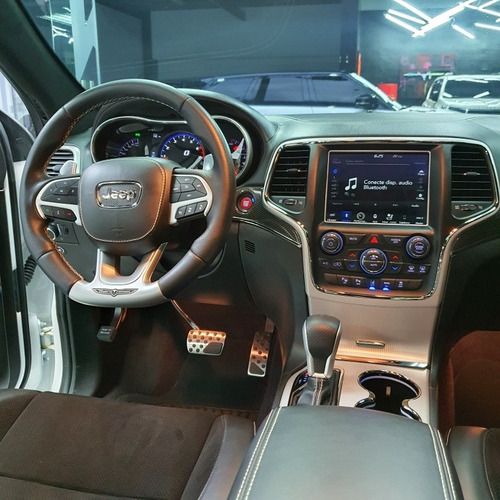 Imagen 8 de 11 de Jeep Trackhawk V8 4x4 Hemi