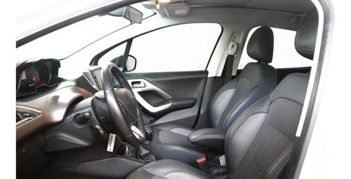 Peugeot 208 1.6 Feline - 102170 - C