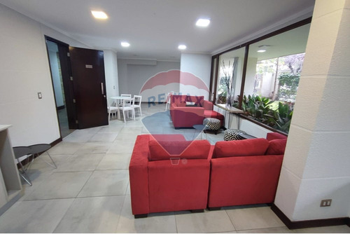 Depto. En Venta 2d,2b,est Y Bodega. En Ñuñoa