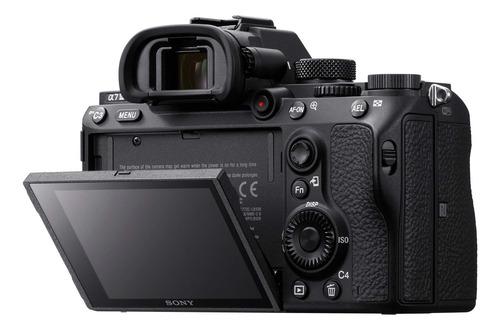 Cámara Sony A7iii De Fotograma Completo Sin Espejo Con Kit D