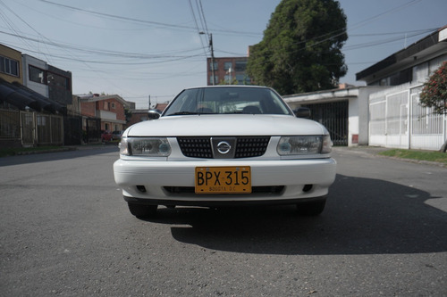 Nissan Sentra B13 2014