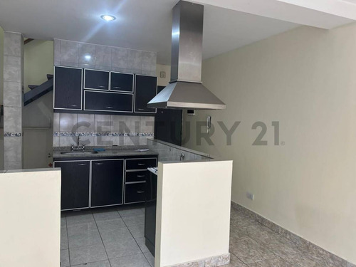 Venta Lote Paternal Av. San Martín Y J. B. Justo