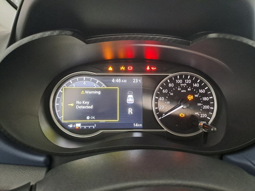 Imagen 8 de 15 de Nissan Versa New Versa Advance Cvt Fase Ii 1.6 2023 0km