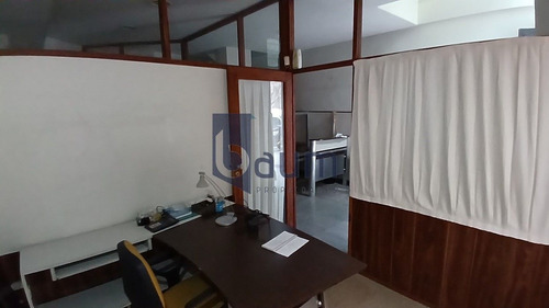 Local U Oficina 64 M2 Zona 9 Y 46