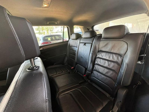 Volkswagen Tiguan Allspac Comf 250 TSI 1.4 Flex
