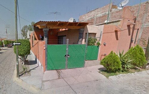 Casa En Venta En Yerbabuena, Guanajuato. Die