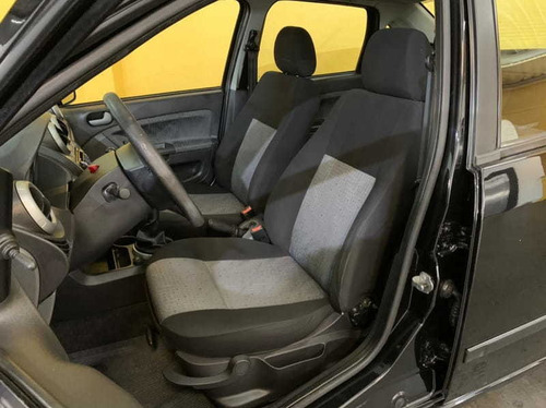 Ford Fiesta 1.6 8v Flex 4p Manual