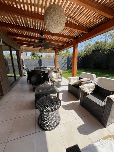 Venta Casa En Condominio 5hab 4ba Las Condes