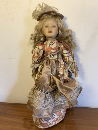 Muñeca Antigua De Porcelana Años 70 (Usado)