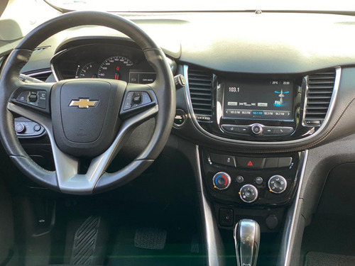 Trax Premier 2019 45,000kms