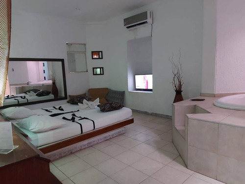 Imagen 8 de 11 de Frances Mijares Vende Infraestructura Hotelera En Barcelona Anzoategui Cód 161199