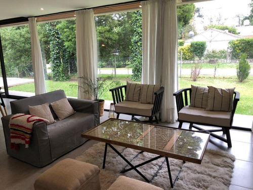 Casa En Venta A Estrenar Diseño Bosque Peralta Ramos Mar Del Plata