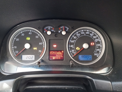 Volkswagen Bora 2.0 Trendline 115cv Tiptronic 2011